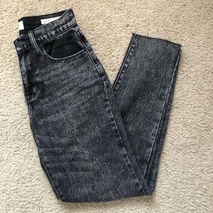 Vintage Icon/ Mom jeans black